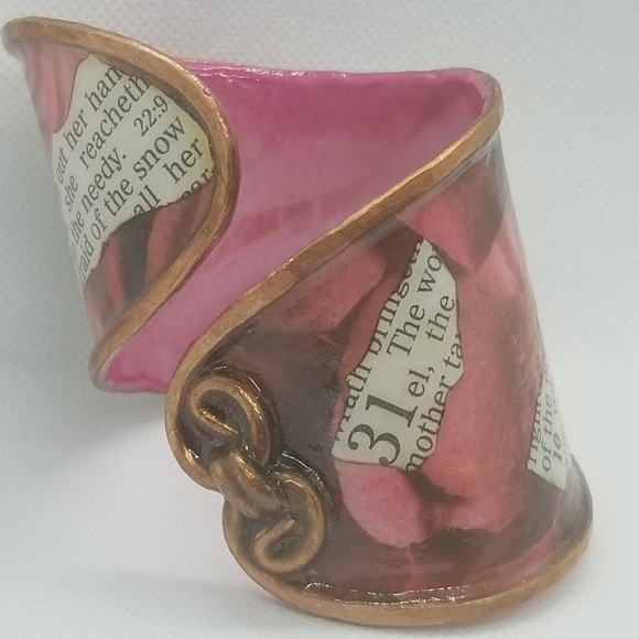 Proverbs 31 Virtuous Women Rose Cuff - Picture 5 of 9